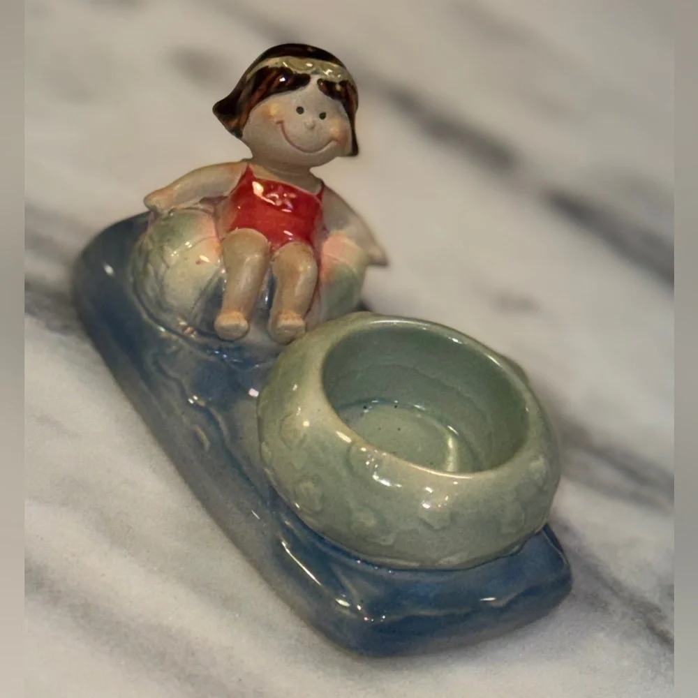 Vtg Yankee Candle Swimming Pool Patio Decor Tea Light Holder Girl on Float